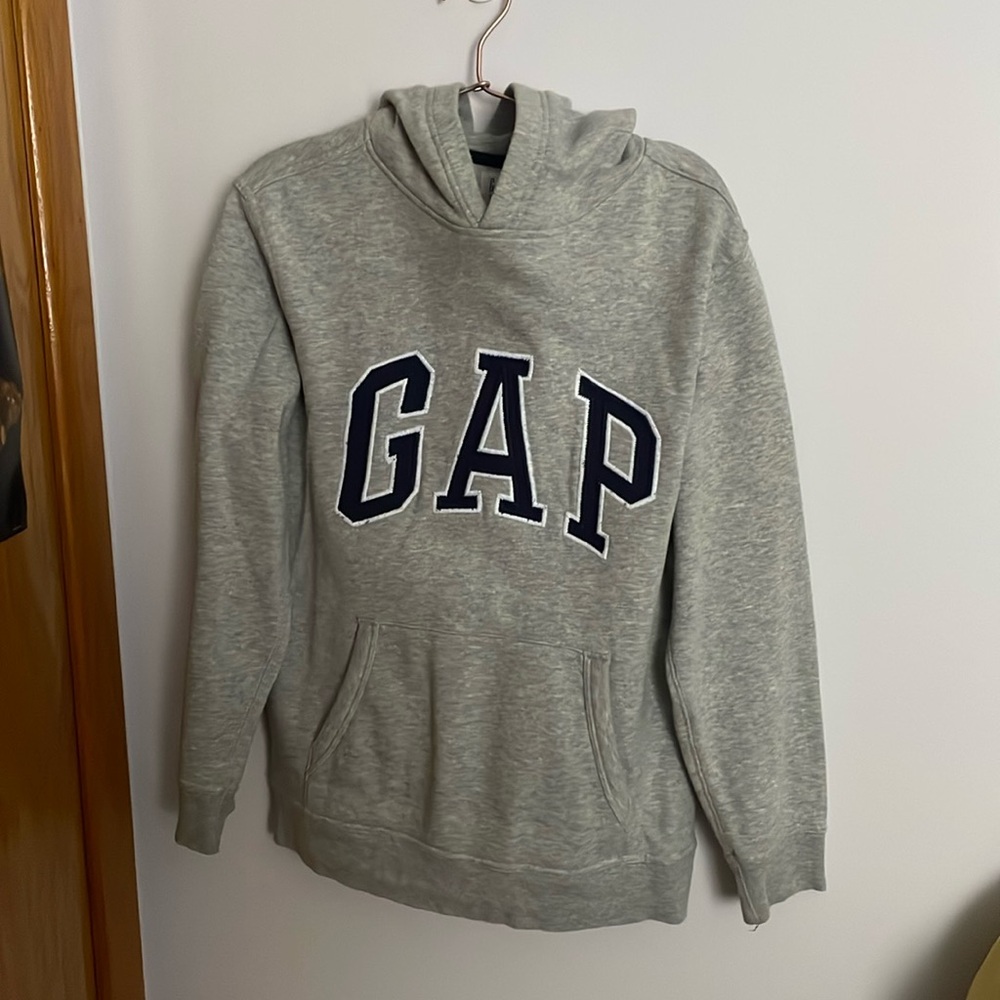 GAP HOODIE